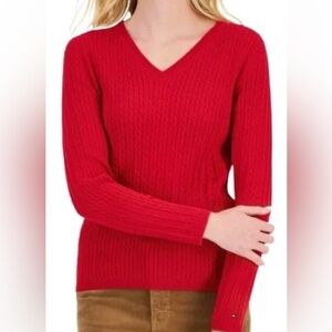 Tommy Hilfiger Ivy Cable V-Neck Sweater.